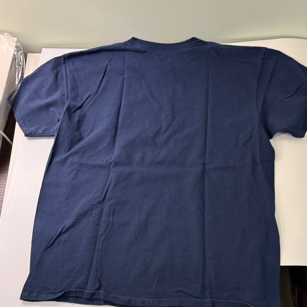 Seattle Seahawks Blue T-Shirt, Large - Picture 4 of 4